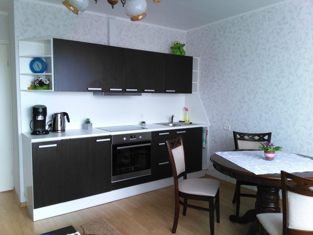Gratarre Apartment Курессааре Екстер'єр фото