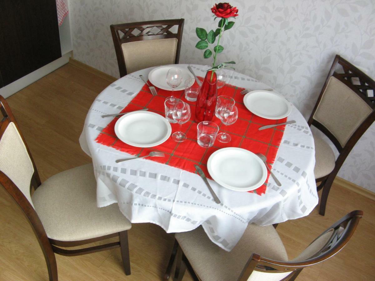 Gratarre Apartment Курессааре Екстер'єр фото